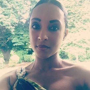 Meet your Posher, Kellie